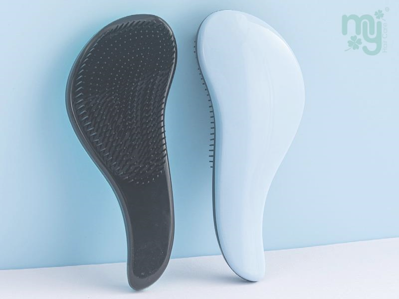 Handle Tangle Detangling Magic Comb Hair Brush